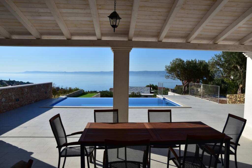 Villa Katarina - Infinity Pool With Amazing View Bol Exterior foto